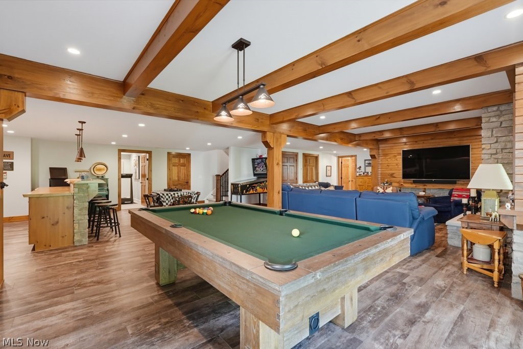 275 Falls Walk Way Chagrin Falls OH 44022