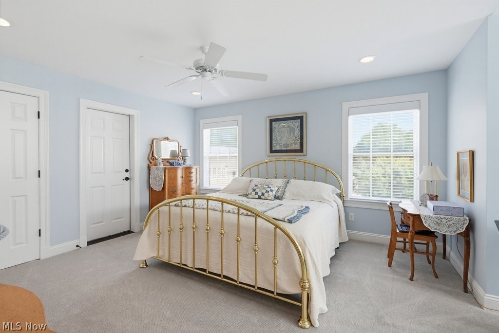 275 Falls Walk Way Chagrin Falls OH 44022