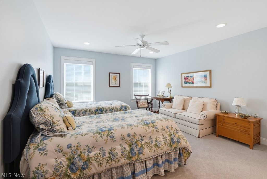 275 Falls Walk Way Chagrin Falls OH 44022