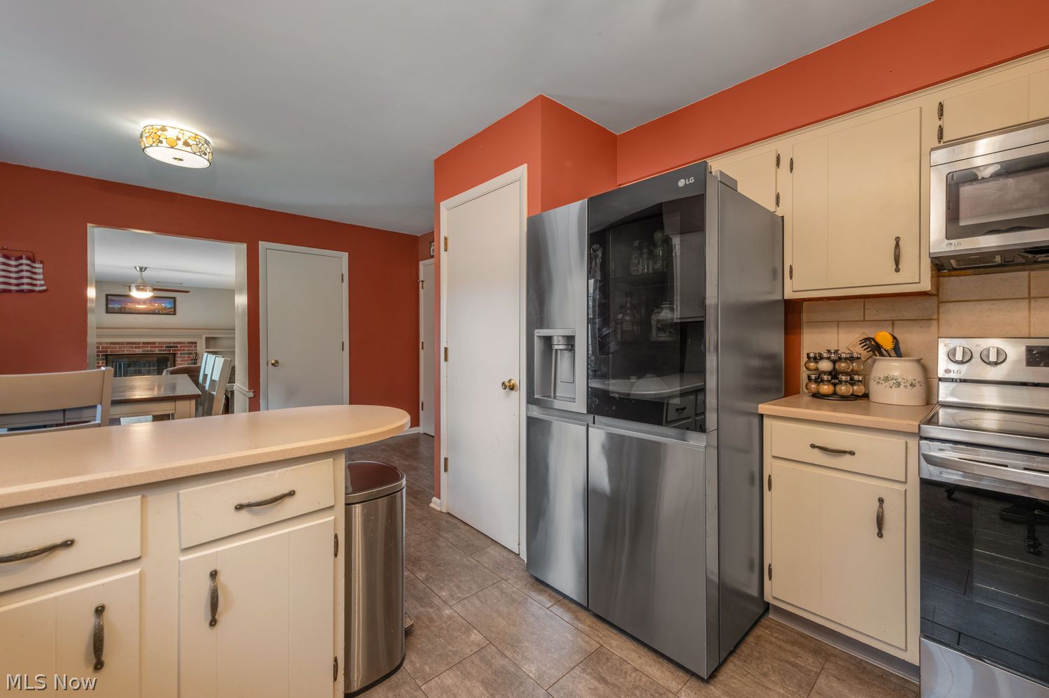 368 Briar Lake Drive Elyria OH 44035