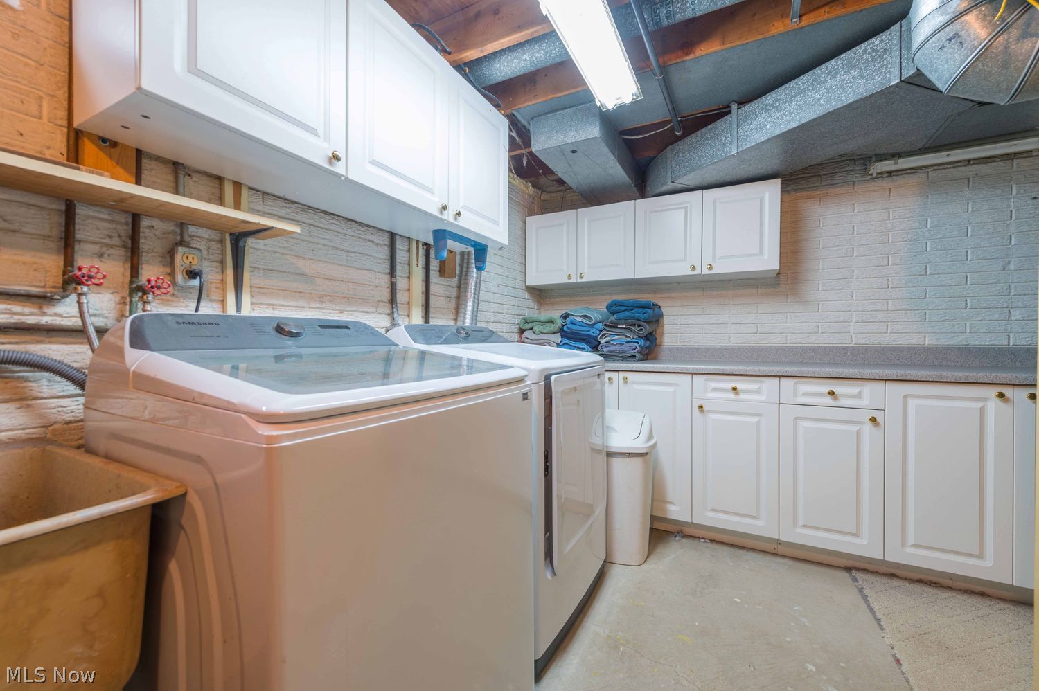 368 Briar Lake Drive Elyria OH 44035