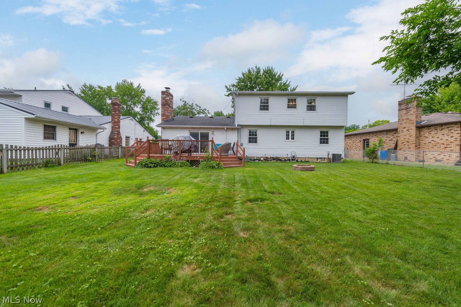 368 Briar Lake Drive Elyria OH 44035
