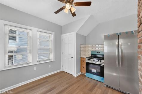 9519 Baltic Road Cleveland OH 44102