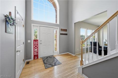9260 Aaron Lane Olmsted Twp OH 44138