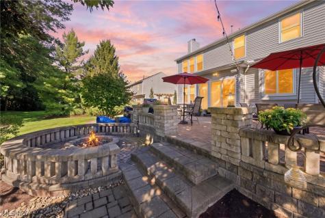 9260 Aaron Lane Olmsted Twp OH 44138