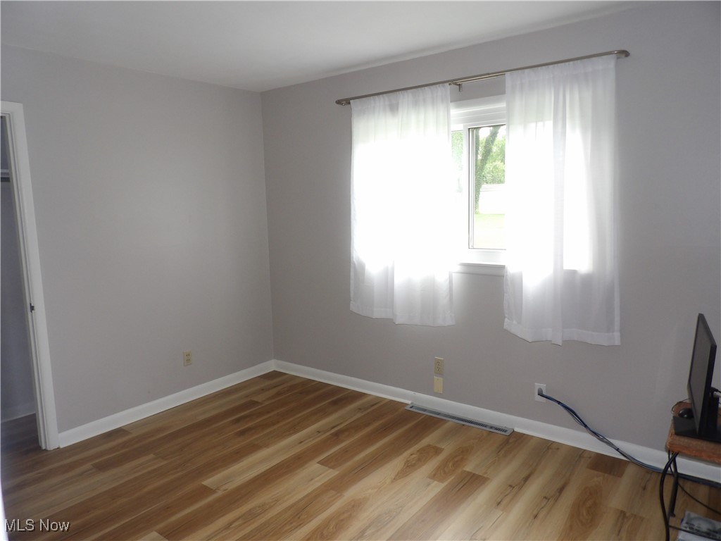 738 E Warner Road Akron OH 44319