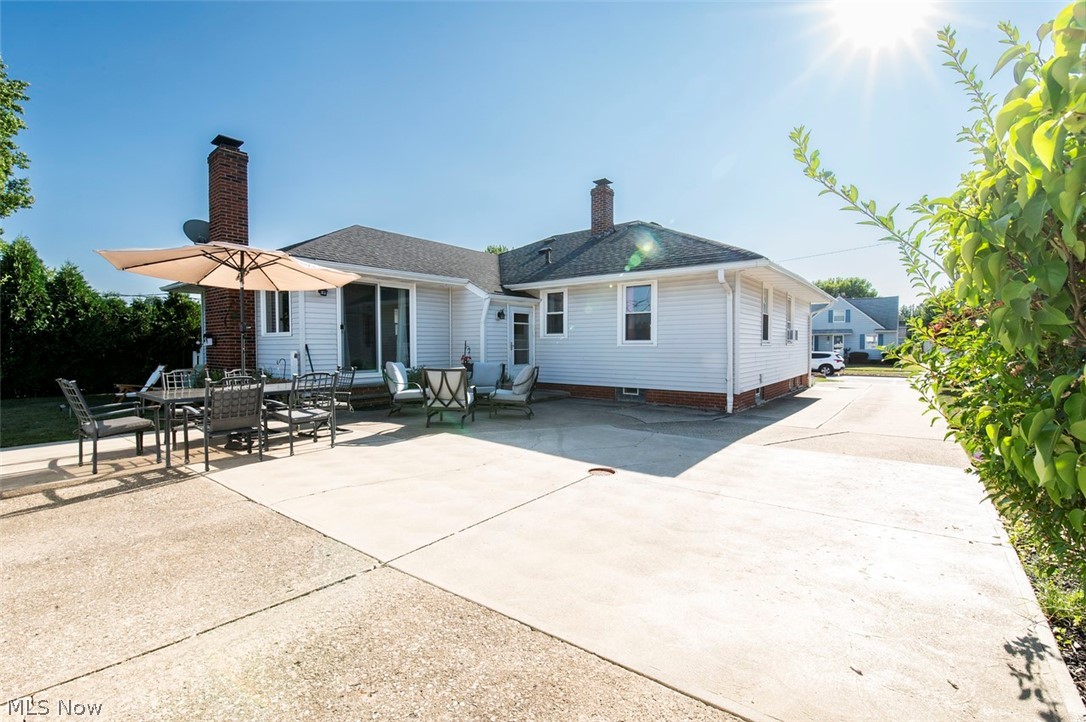1673 Mayfair Boulevard Mayfield Heights OH 44124
