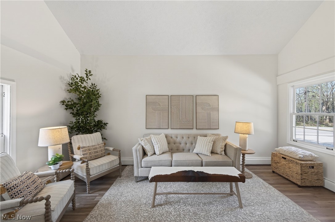 14939 Caves Road Novelty OH 44072
