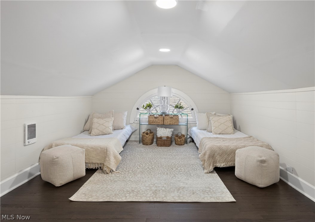 14939 Caves Road Novelty OH 44072
