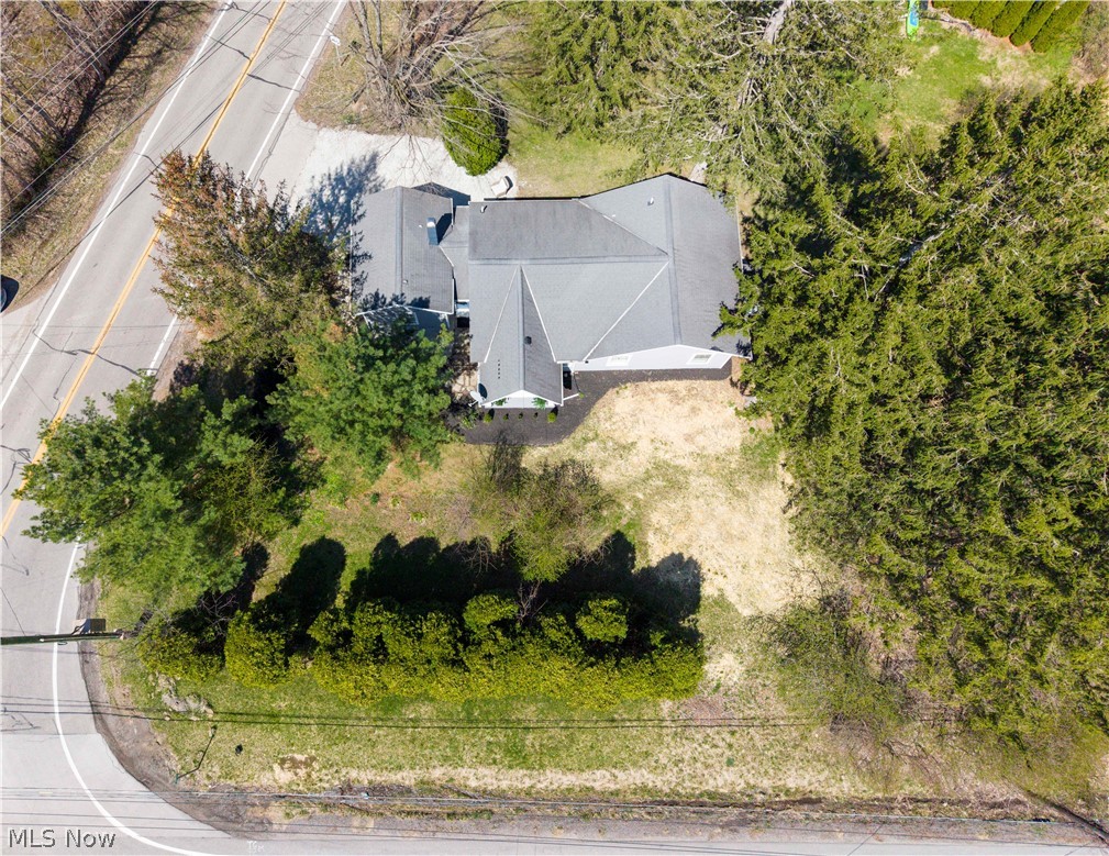 14939 Caves Road Novelty OH 44072