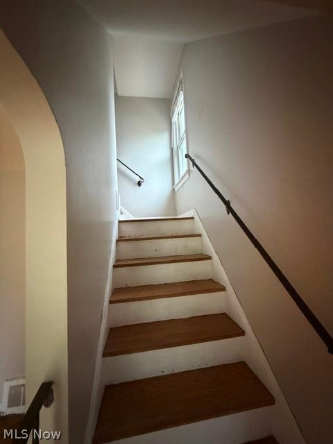 1388 Cranover Road Lyndhurst OH 44124