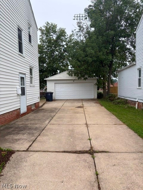 1388 Cranover Road Lyndhurst OH 44124