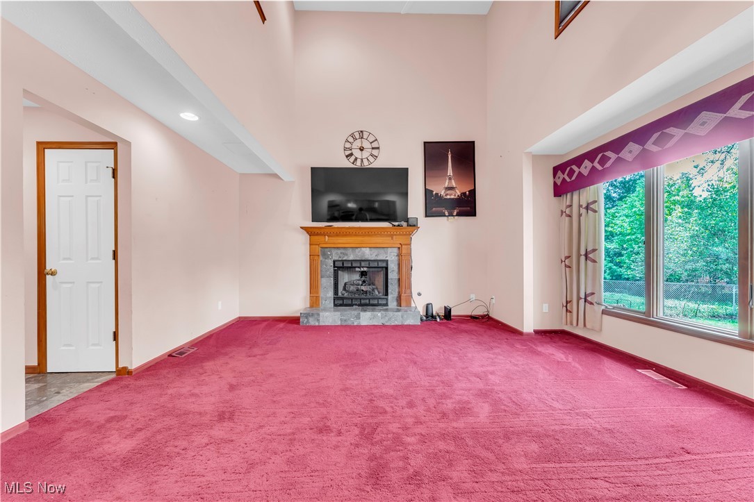 2736 Green Road Shaker Heights OH 44122