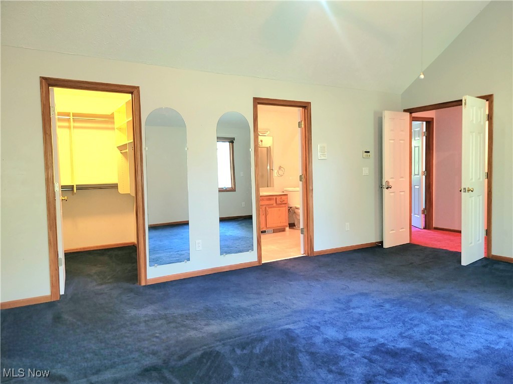 2736 Green Road Shaker Heights OH 44122