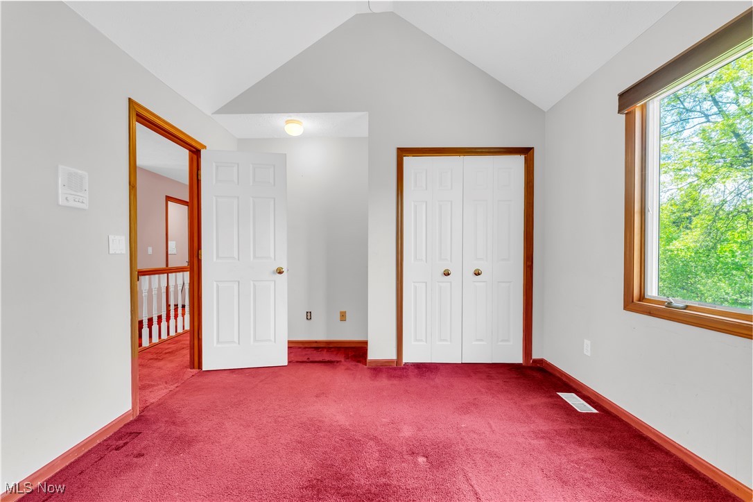 2736 Green Road Shaker Heights OH 44122