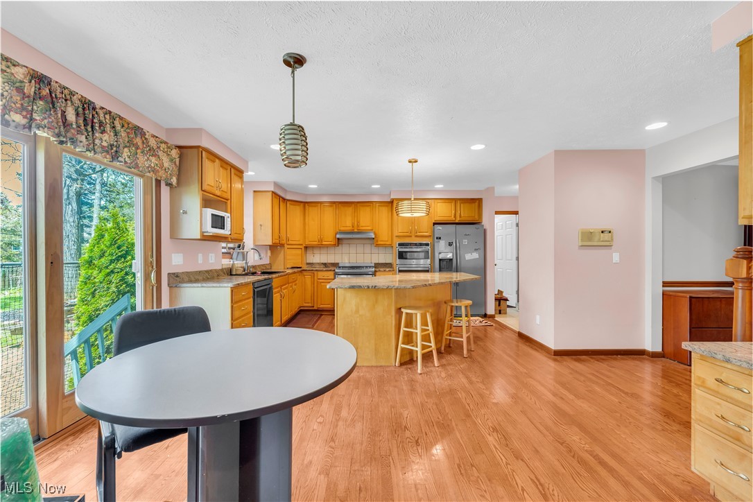 2736 Green Road Shaker Heights OH 44122