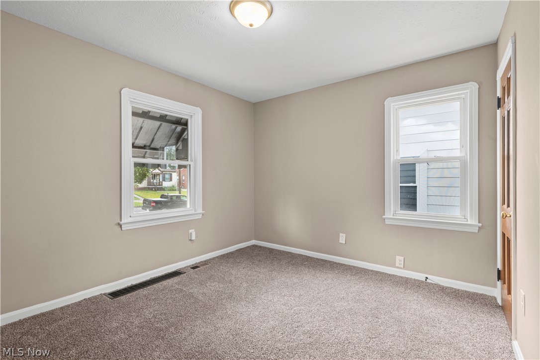 4403 W 57th Street Cleveland OH 44144