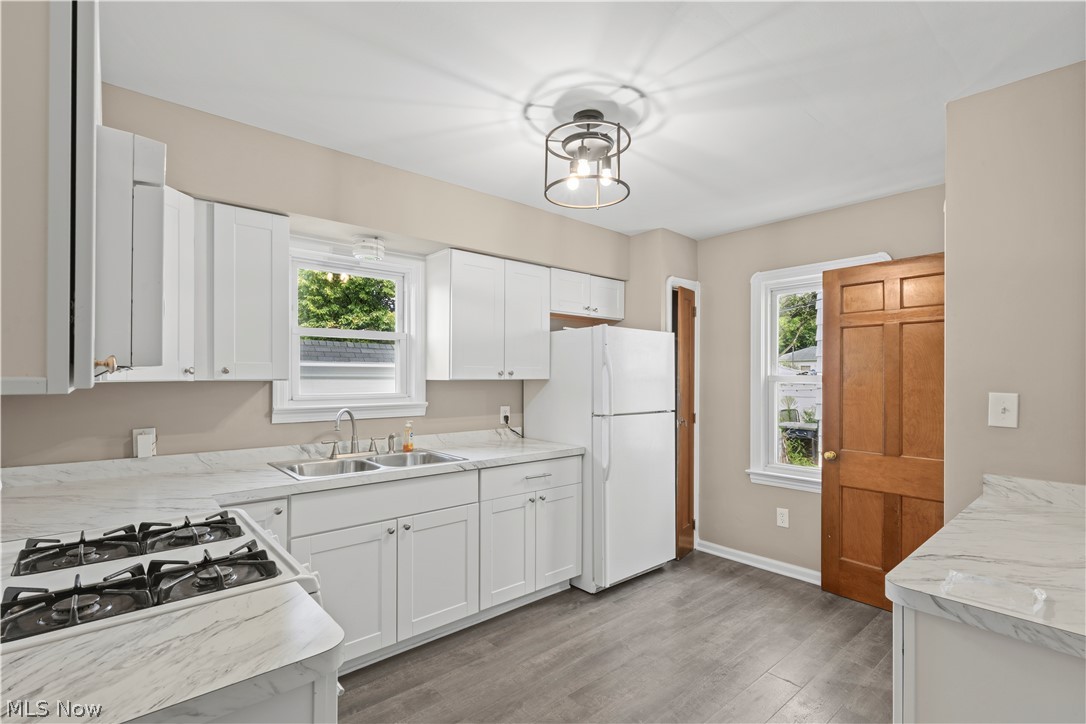 4403 W 57th Street Cleveland OH 44144