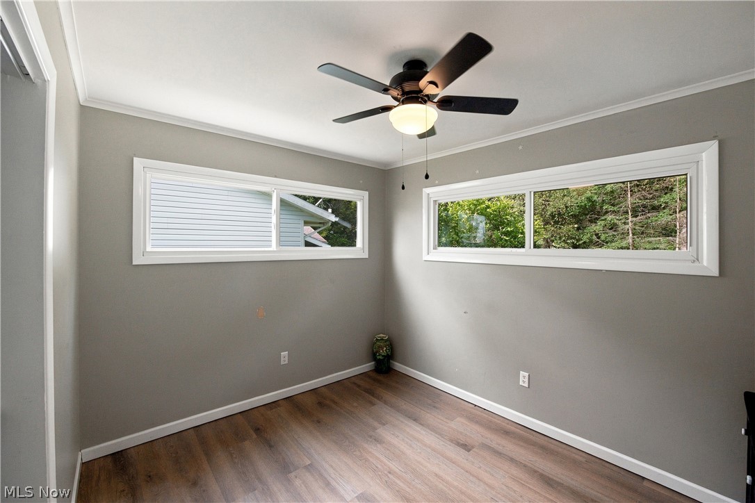 933 Ray Avenue NE New Philadelphia OH 44663