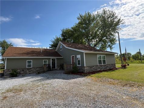 44017 State Route 162 Wellington OH 44090