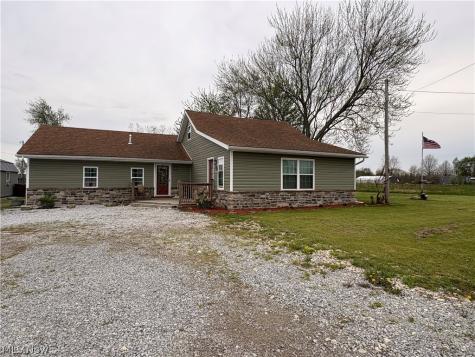 44017 State Route 162 Wellington OH 44090