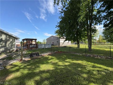 44017 State Route 162 Wellington OH 44090