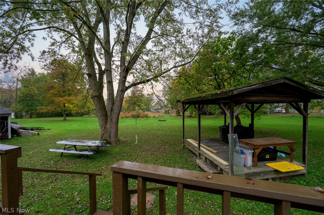 1432 Melbourne Road Vienna OH 44473