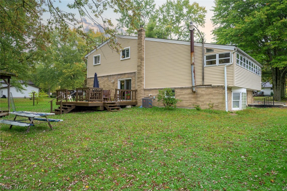 1432 Melbourne Road Vienna OH 44473