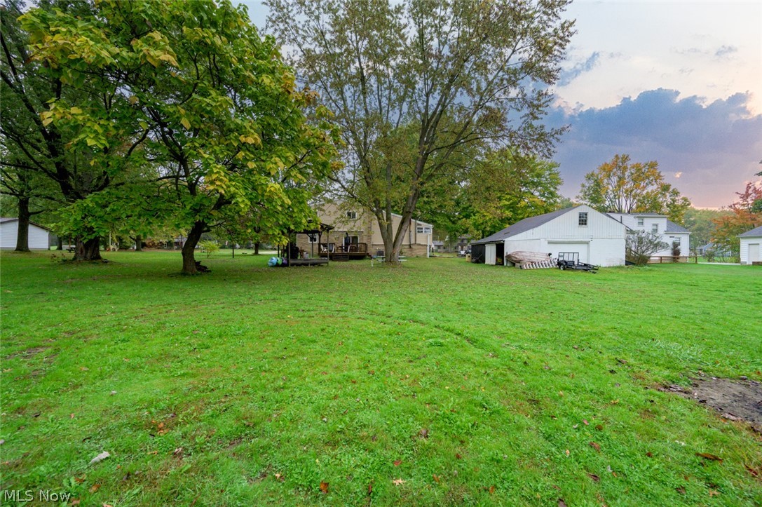 1432 Melbourne Road Vienna OH 44473