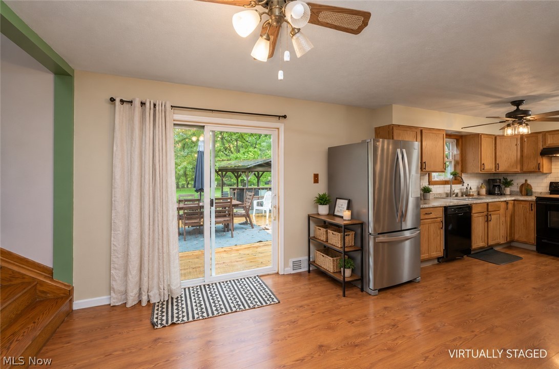 1432 Melbourne Road Vienna OH 44473
