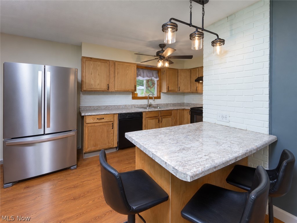 1432 Melbourne Road Vienna OH 44473
