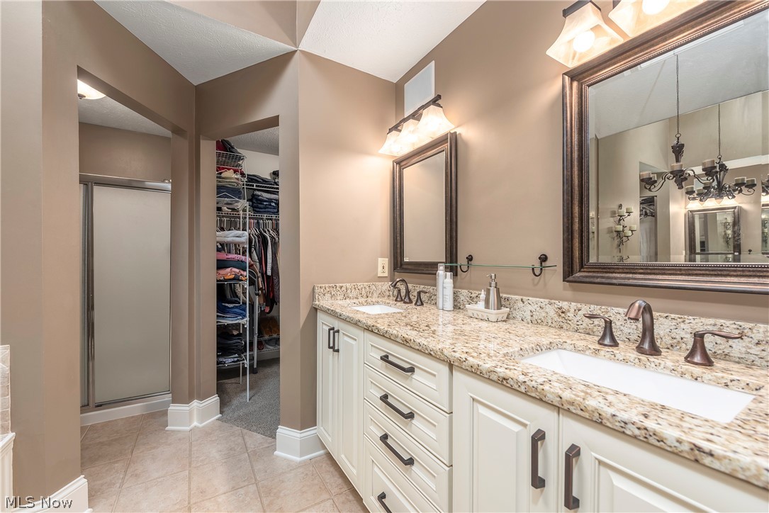 11805 Queensbridge Lane North Royalton OH 44133