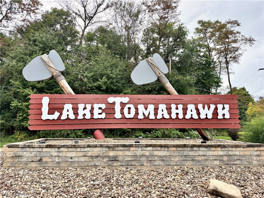 47829 Tomahawk Drive Negley OH 44441