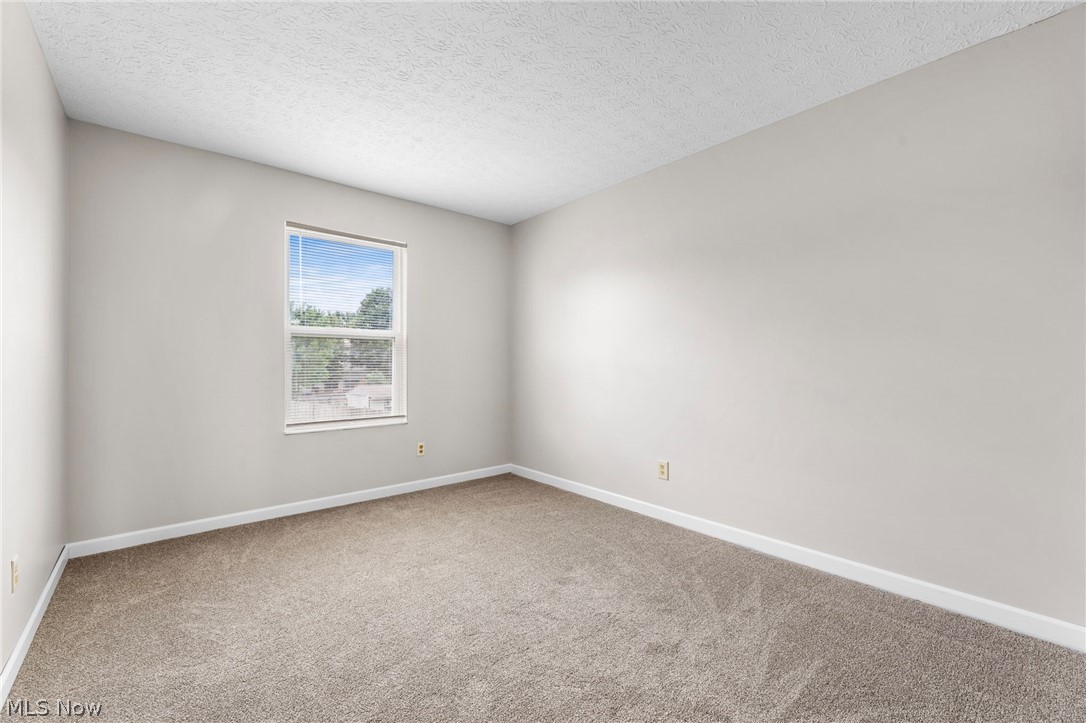 328 Regency Avenue Pataskala OH 43062