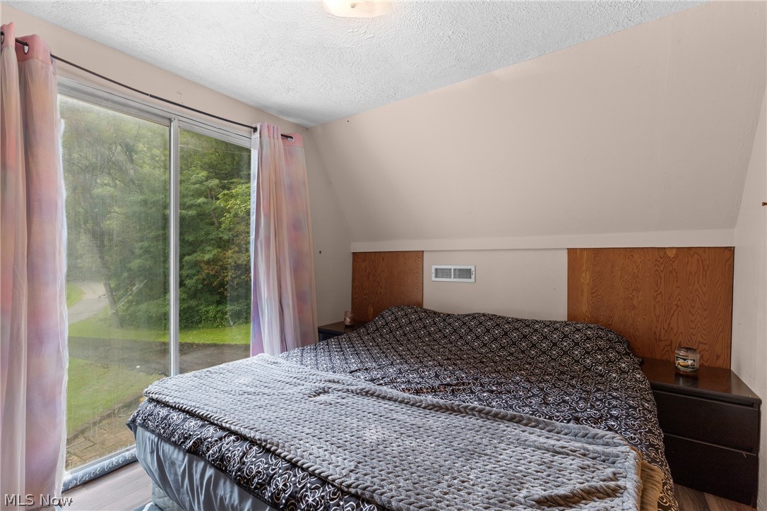 426 Sheeprock Road Mingo Junction OH 43953