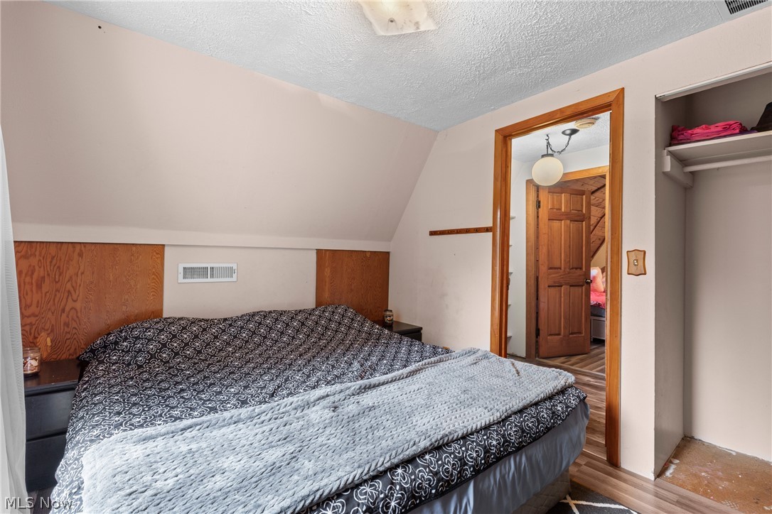 426 Sheeprock Road Mingo Junction OH 43953