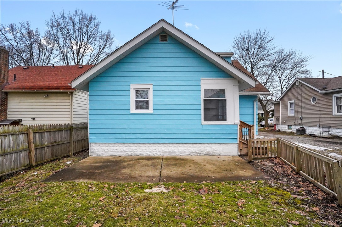 1931 16th Street SW Akron OH 44314