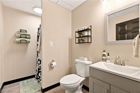 2441 Eastwood Avenue Akron OH 44305