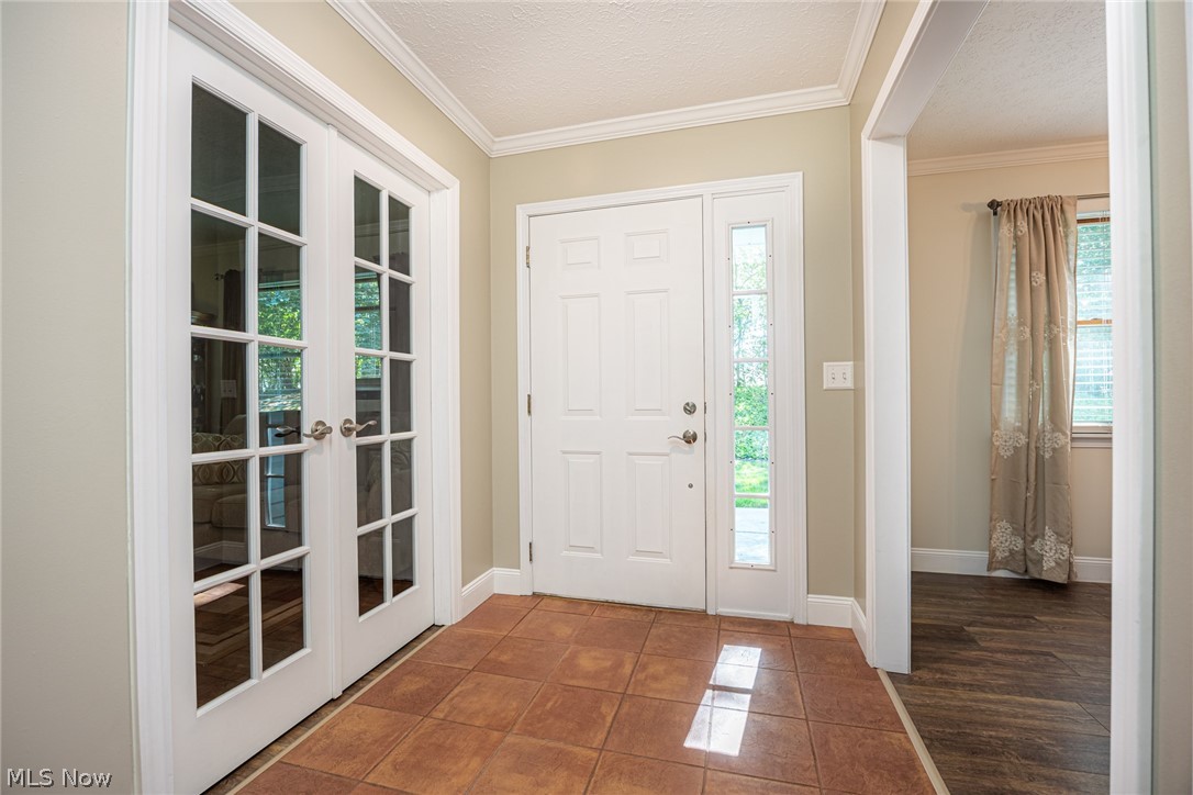 1270 Dehart Avenue Coshocton OH 43812