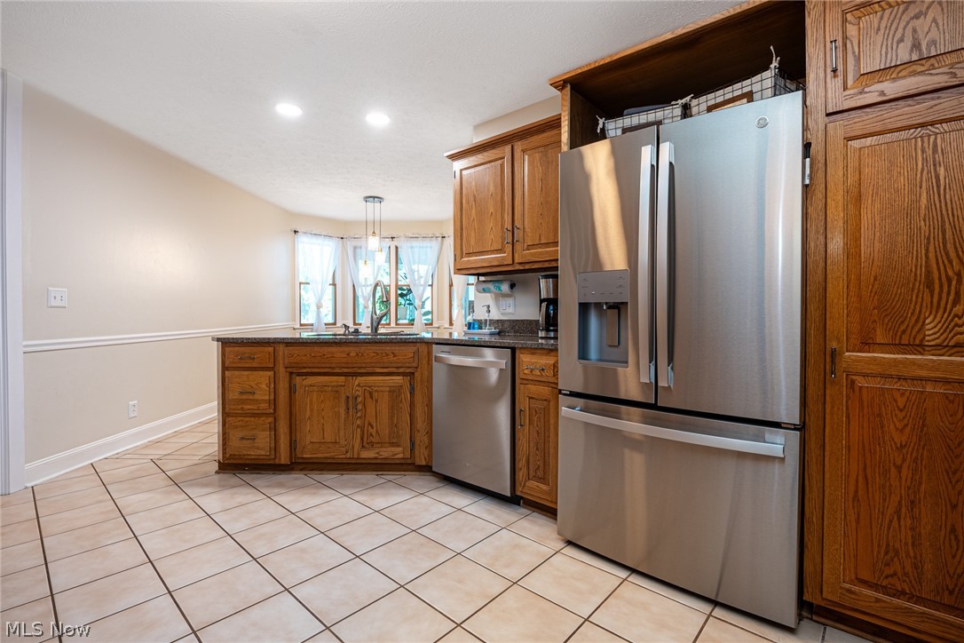 1270 Dehart Avenue Coshocton OH 43812