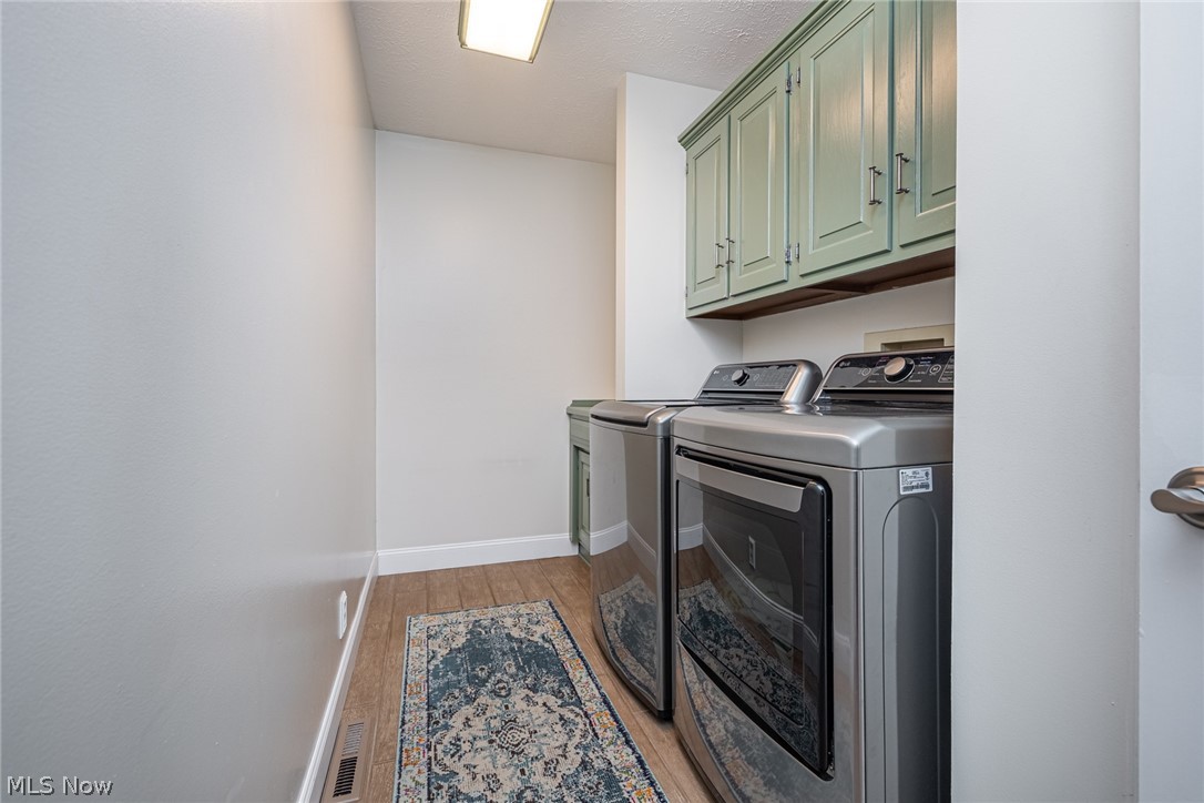 1270 Dehart Avenue Coshocton OH 43812