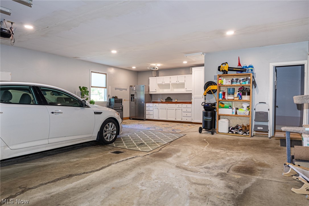 1270 Dehart Avenue Coshocton OH 43812