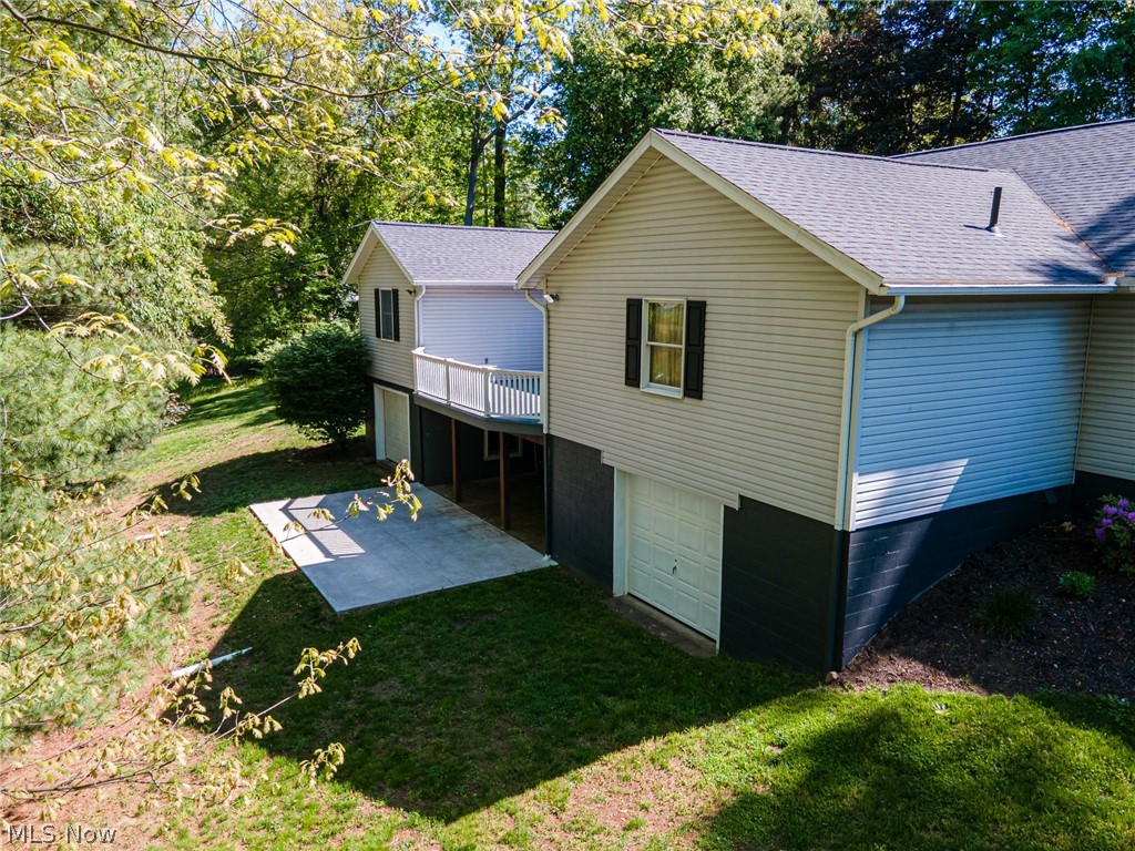 1270 Dehart Avenue Coshocton OH 43812