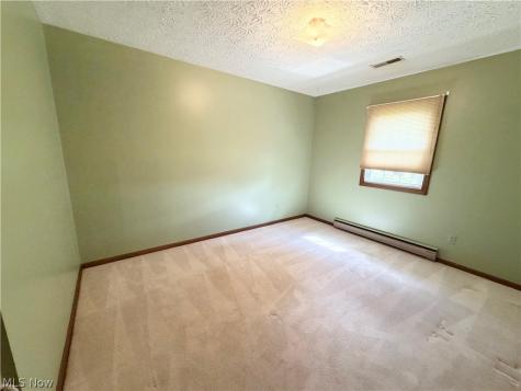 144 Runnemede Drive Youngstown OH 44512