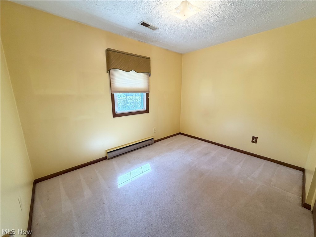 144 Runnemede Drive Youngstown OH 44512