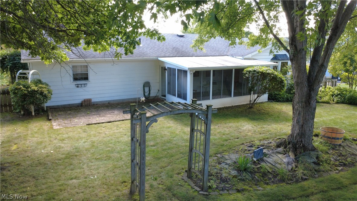 144 Runnemede Drive Youngstown OH 44512