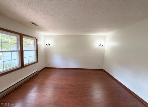 144 Runnemede Drive Youngstown OH 44512