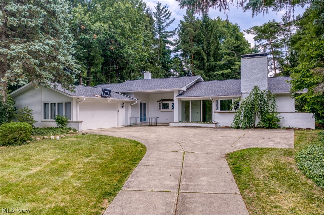 24800 Shaker Boulevard Beachwood OH 44122