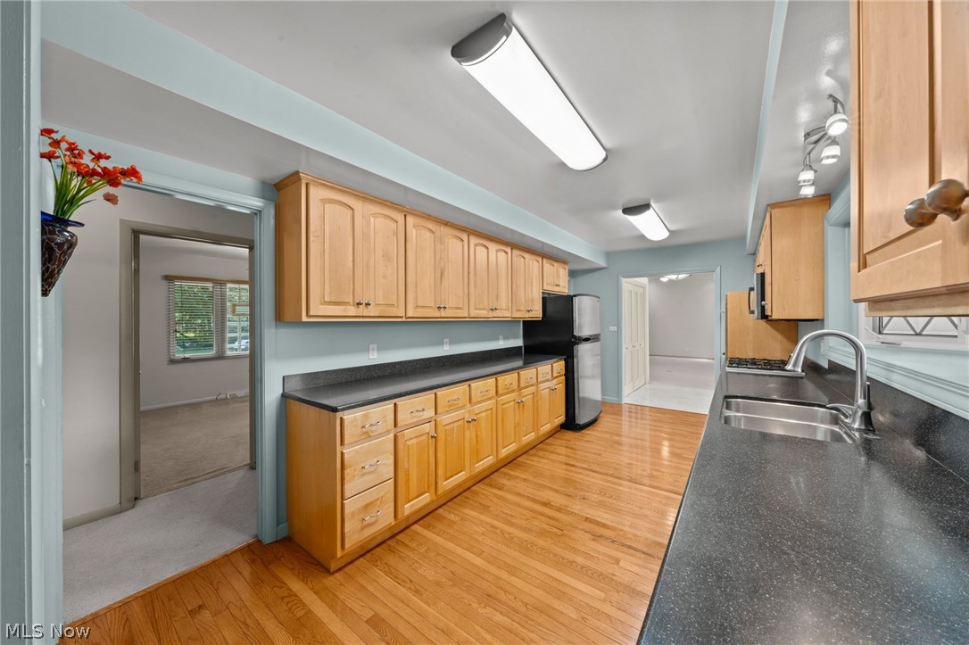 24800 Shaker Boulevard Beachwood OH 44122