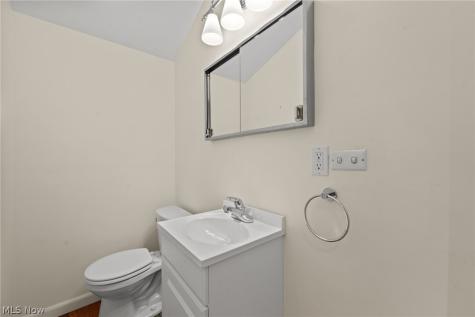 24800 Shaker Boulevard Beachwood OH 44122